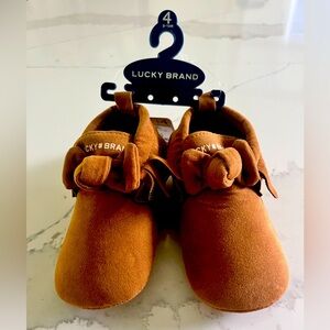 NWT Lucky Brand baby shoes 9-12mo